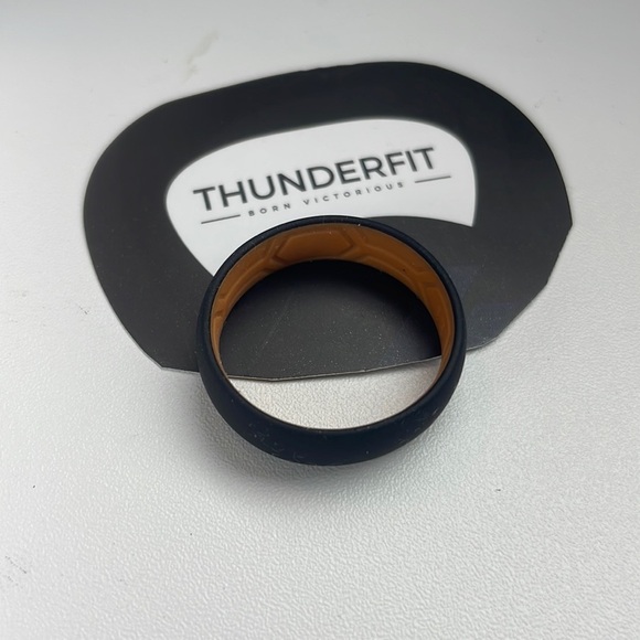 ThunderFit Born Victorious Silicone Wedding Gray Black Exterior Size 13 - Picture 1 of 4